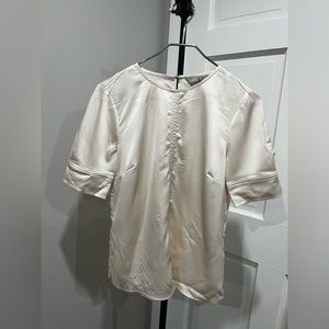 H&M satin pearl color short sleeve blouse